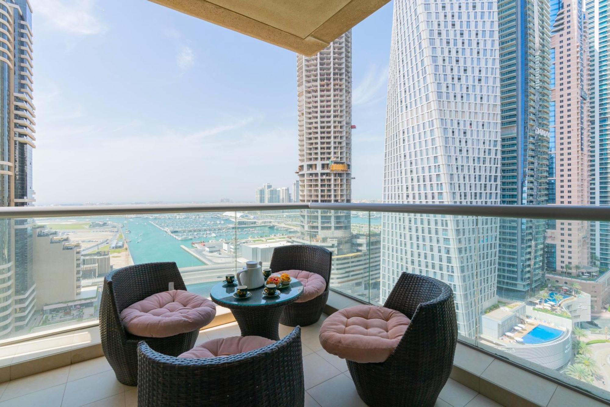 Vacay Lettings -2 Bed Iris Blue Dubai Marina Appartement Buitenkant foto