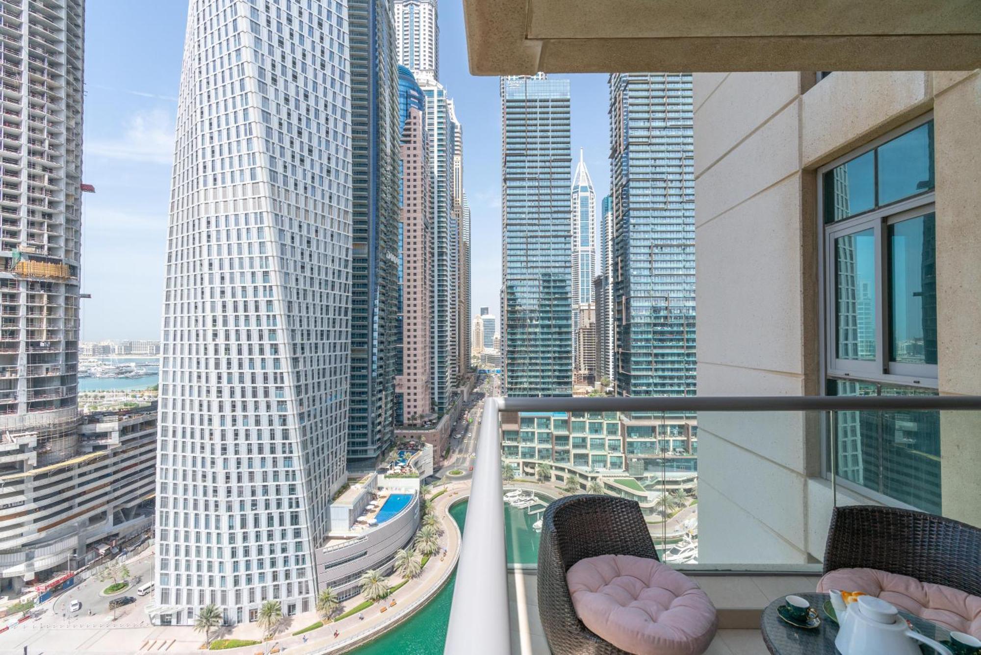 Vacay Lettings -2 Bed Iris Blue Dubai Marina Appartement Buitenkant foto