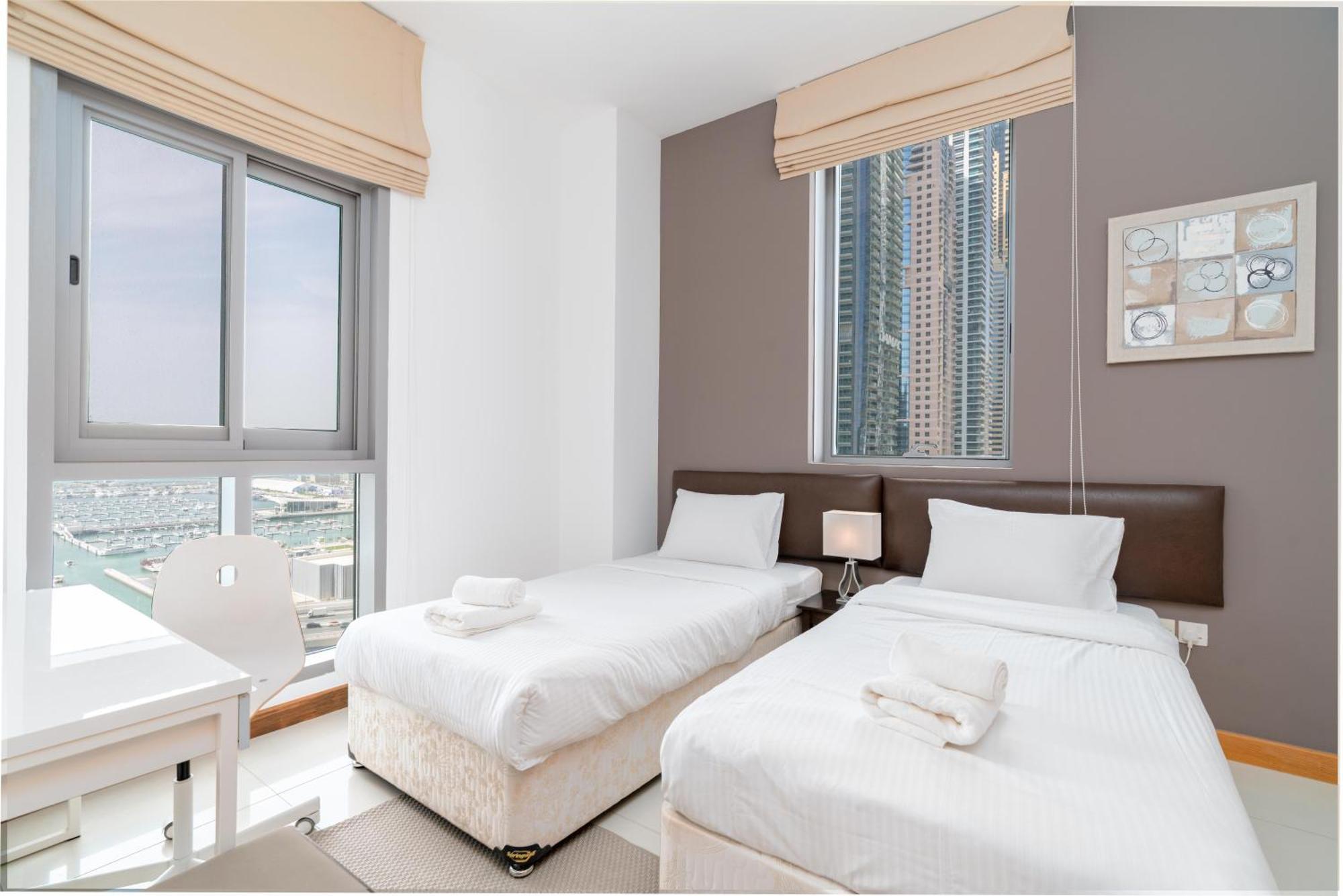 Vacay Lettings -2 Bed Iris Blue Dubai Marina Appartement Buitenkant foto